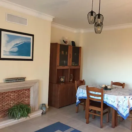 Sun & Wave Apartment